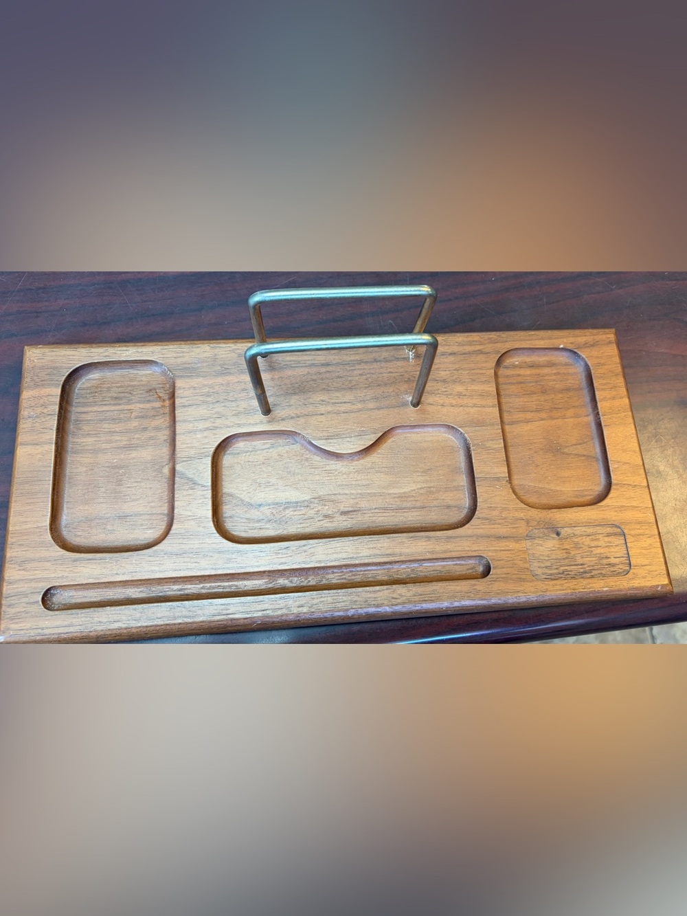 Wooden men’s valet Organizer for wallets keys and Accessories - Brown